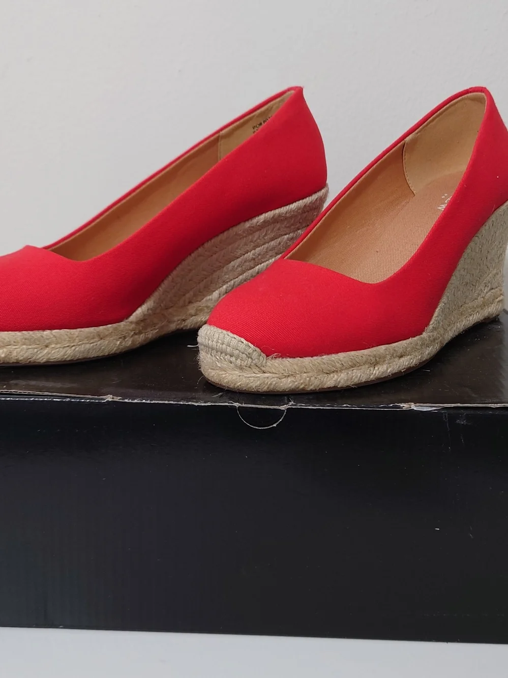 J. Crew Red Espadrille Wedge Pumps New In Box, Size 6 - Picture 1 of 4